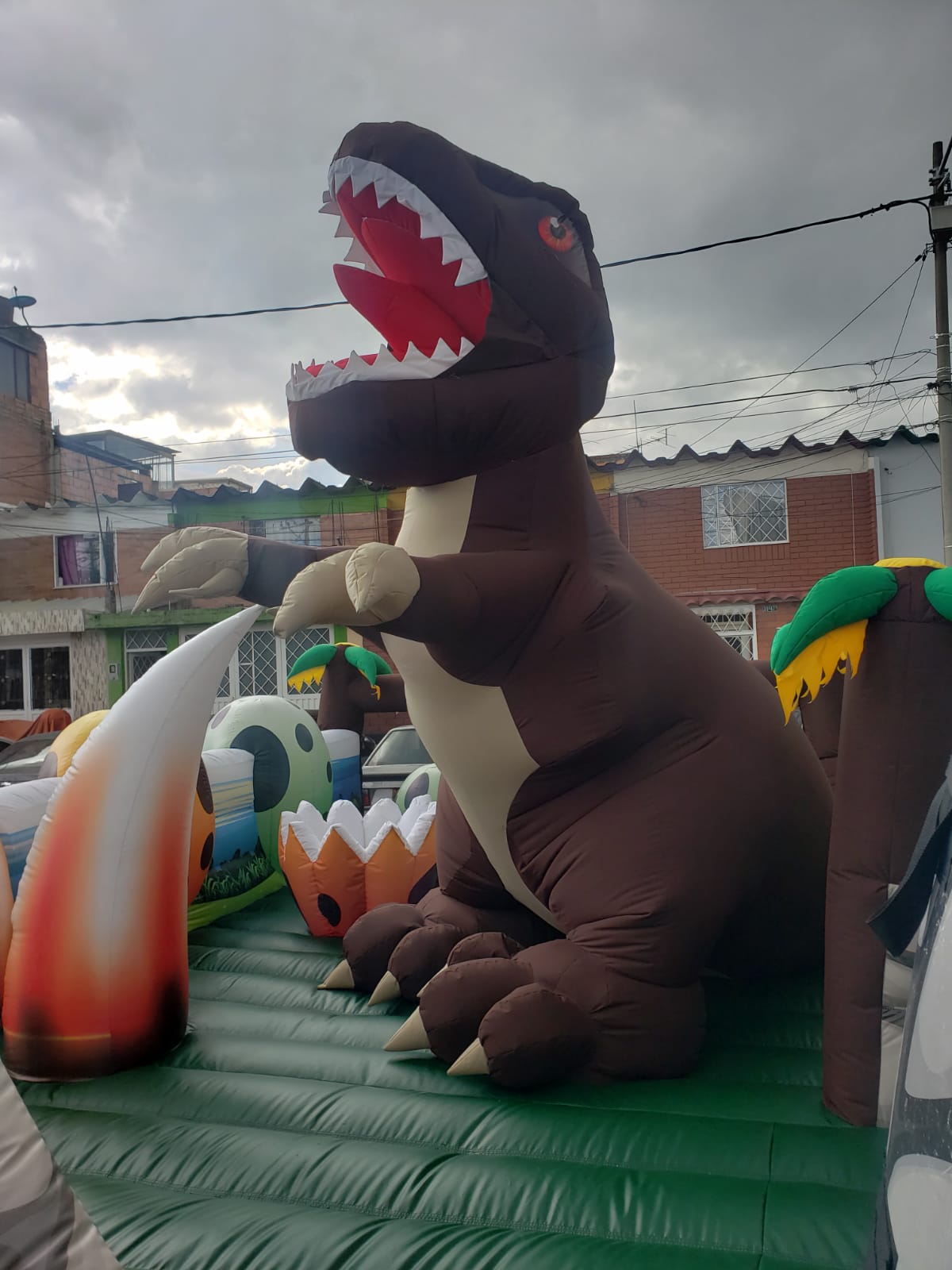 Parque Inflable Dinosaurio - Inflables De Colombia